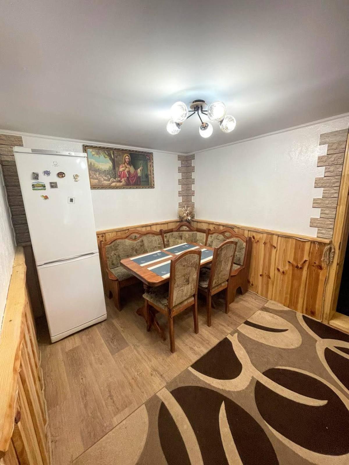 Котедж "Гірський Затишок" ยาเรมชา ภายนอก รูปภาพ